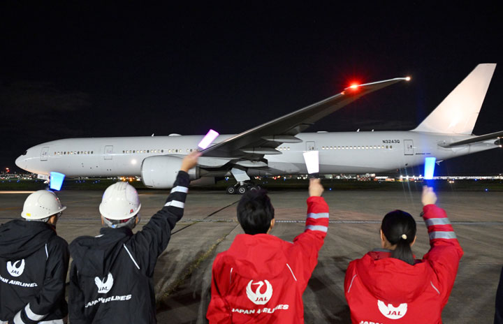 値下げ　B777-300ER　完成記念メダル　ボーイング　激レア　航空ファン必見 251110_0700_777_jal-720.jpg