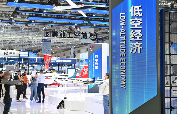 中国・珠海で航空展示会「AERO Asia」開幕 日本メディアの取材「中立的だ」