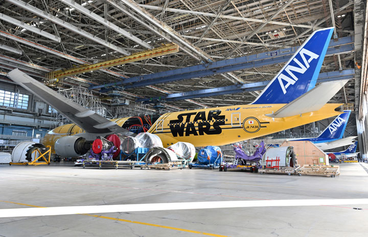 ANA C-3POジェット、整備発生で出発延期