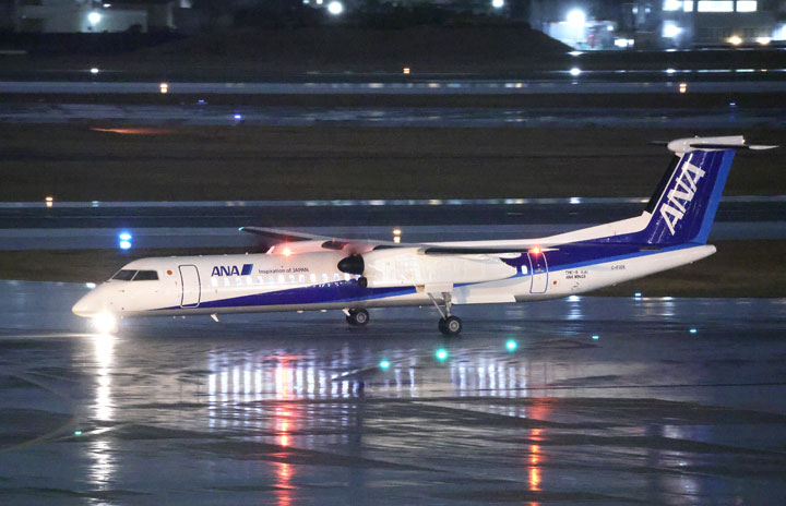 ANA、Dash 8認定中古機の初号機が伊丹到着 メーカー保証付き