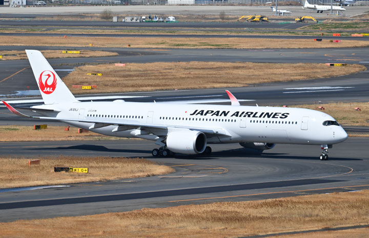 JAL、A350-900 18号機が羽田到着 全損13号機代替、19号機は26年度
