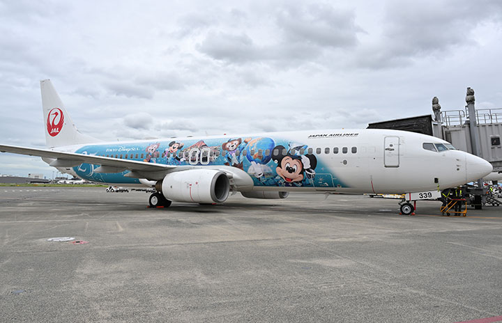 260604_0358_737_jal-720